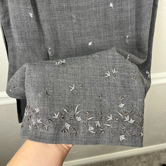 Vintage Y2K Talbots Gray Floral Embroidered Wool Blend Midi Length Pencil Skirt - Picture 7 of 10